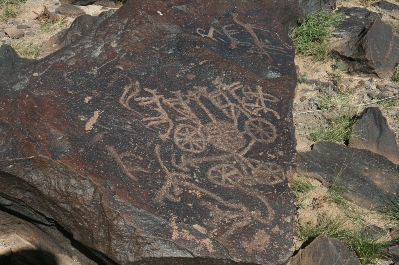 ТЭВШ УУЛЫН ХАДНЫ ЗУРАГ, БИЧЭЭС